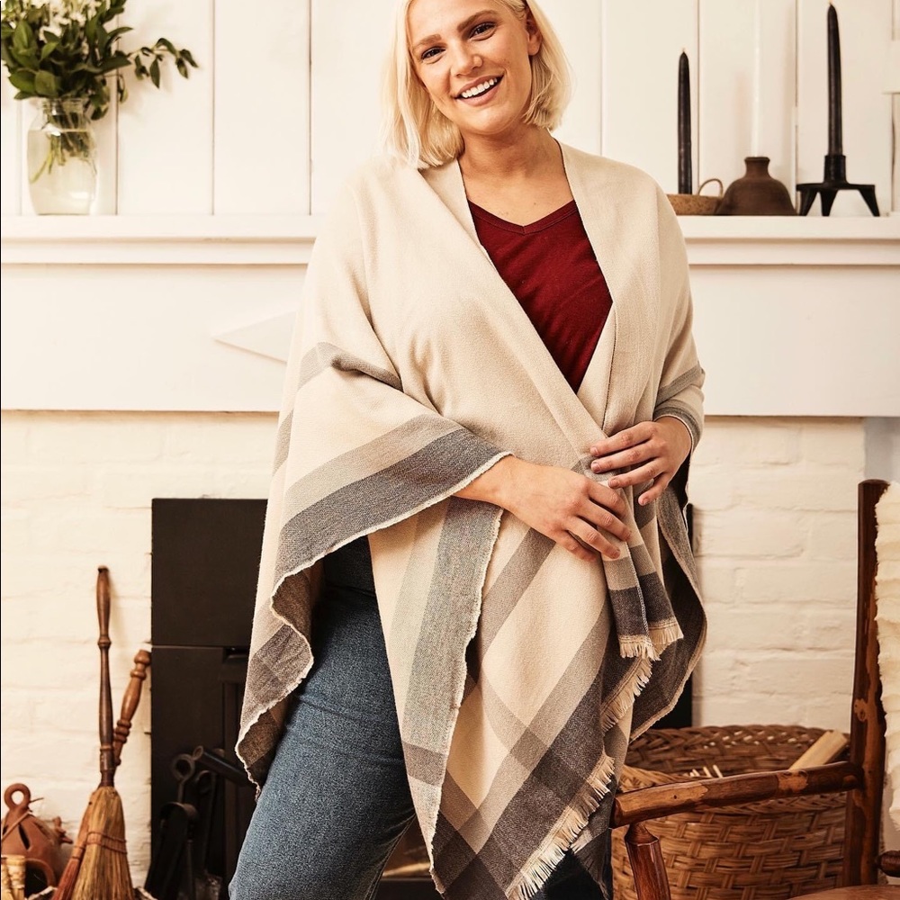 Shizuoka poncho wrap